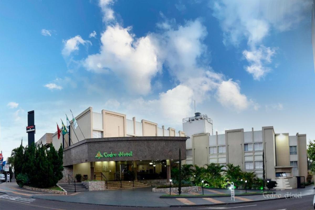 Cedro Hotel لوندرينا المظهر الخارجي الصورة